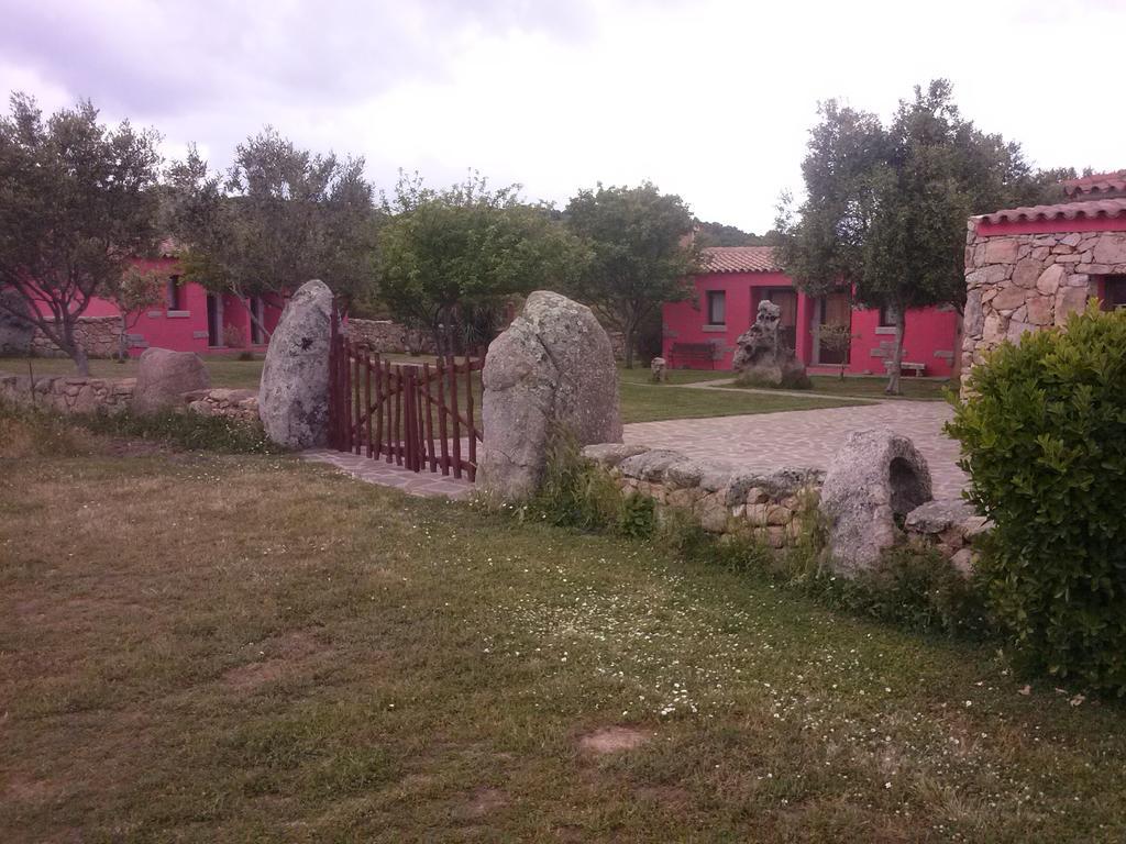 圣安托尼奥迪加卢拉Turismo Rurale L'Agliuledda别墅 外观 照片